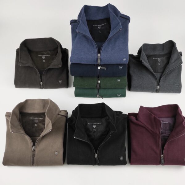 JACKETS